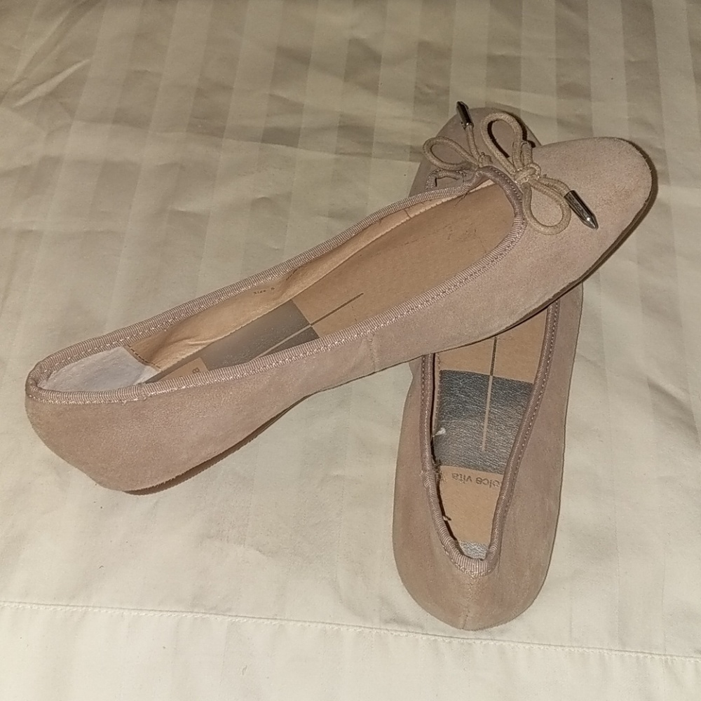 New! Dolce Vita Ballet flats